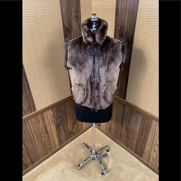 MUSI CANADA BROWN SHEARED & LONG HAIRED BEAVER TRIM FUR VEST JACKET SMALL 2 - 4 - Picture 1 of 11